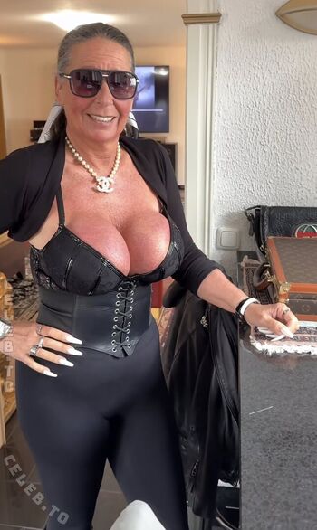 Full leaked Carla lagerfeld private onlyfans photo