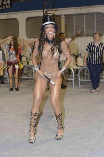 Full leaked Carla prata page private onlyfans photo