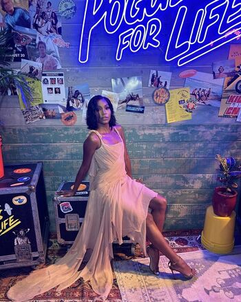 Full leaked Carlacia grant private onlyfans photo