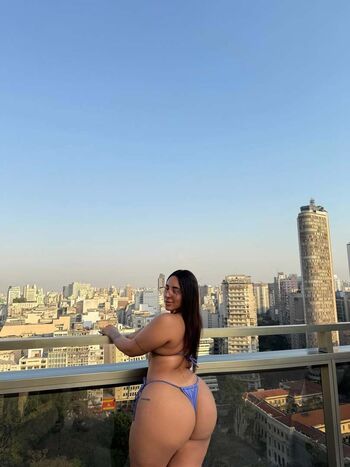 Full leaked Carlaheloiza private onlyfans photo