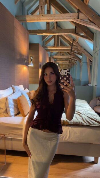 Full leaked Carlajuulie private onlyfans photo