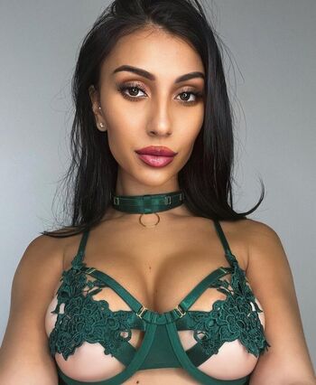 Full leaked Carlinaa nascimento private onlyfans photo