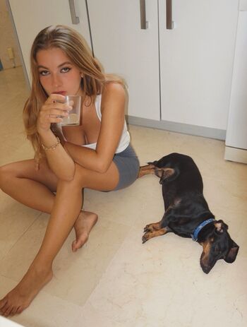 Full leaked Carlota bmendo private onlyfans photo