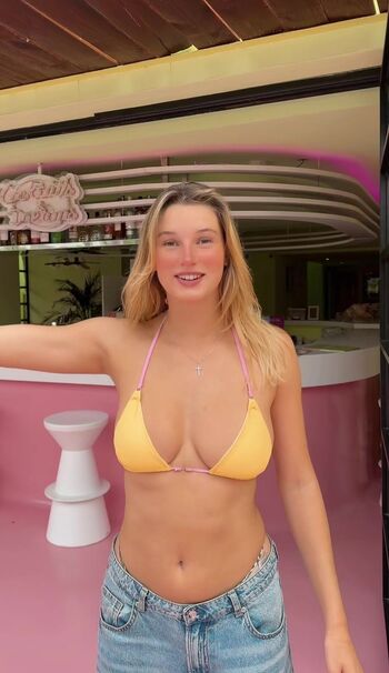 Full leaked Carlyjane official private onlyfans photo
