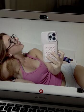 Full leaked Carmela private onlyfans photo