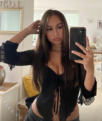 Full leaked Caro lnw private onlyfans photo