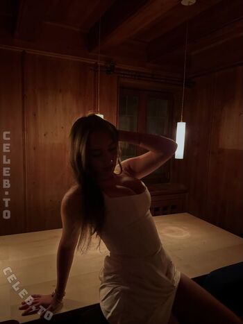 Full leaked Caro lnw private onlyfans photo
