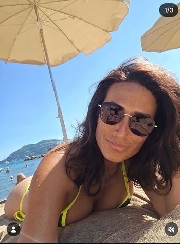 Full leaked Carojune private onlyfans photo