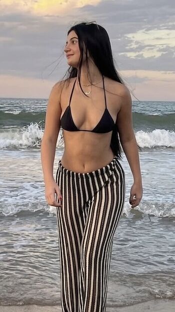 Full leaked Carol ferro page private onlyfans photo