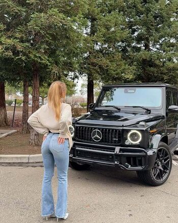 Full leaked Caroline zalog page private onlyfans photo