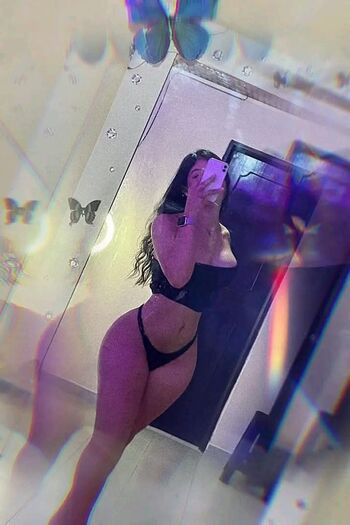 Full leaked Carolinegranada private onlyfans photo