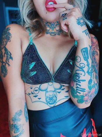 Full leaked Carolinehellcat private onlyfans photo
