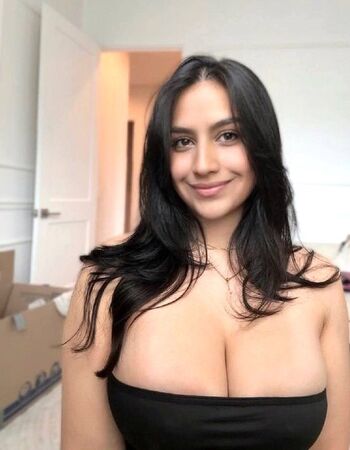 Full leaked Carolinejones  page private onlyfans photo