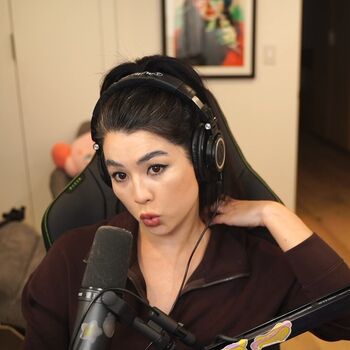 Full leaked Carolinekwan page private onlyfans photo