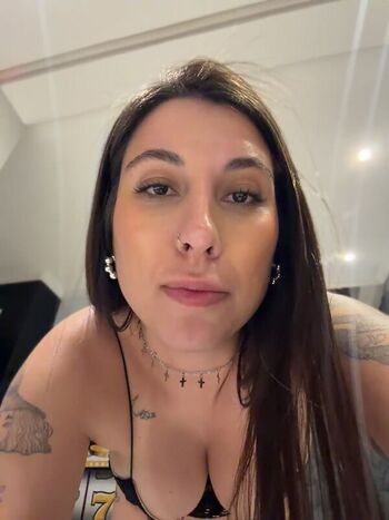 Full leaked Carolini private onlyfans photo
