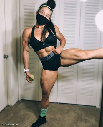 Full leaked Carolyne marquez private onlyfans photo