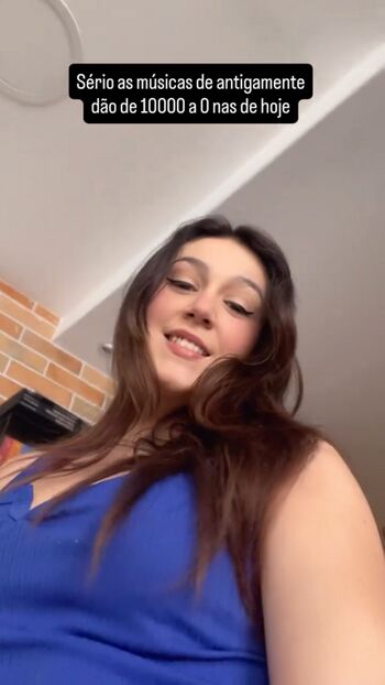 Full leaked Carolzinha private onlyfans photo