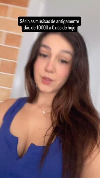 Full leaked Carolzinha private onlyfans photo
