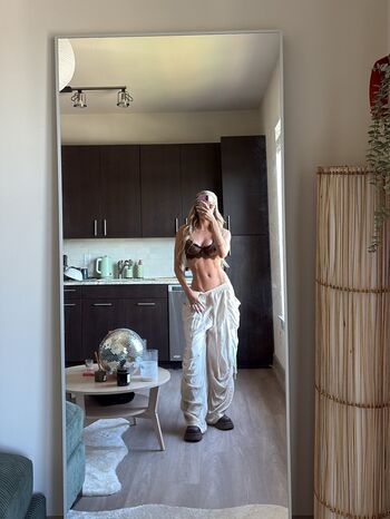 Full leaked Cary gutin private onlyfans photo