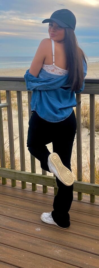 Full leaked Carys dubinski private onlyfans photo