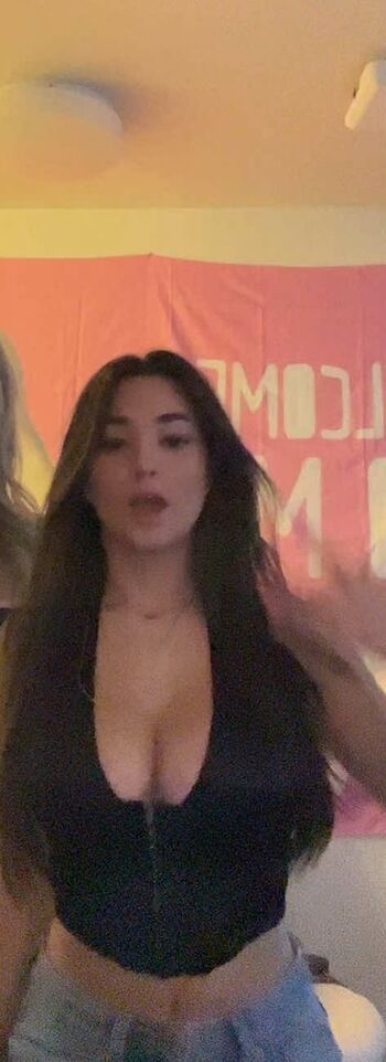 Full leaked Carys dubinski private onlyfans photo