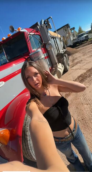 Full leaked Cass hanson private onlyfans photo