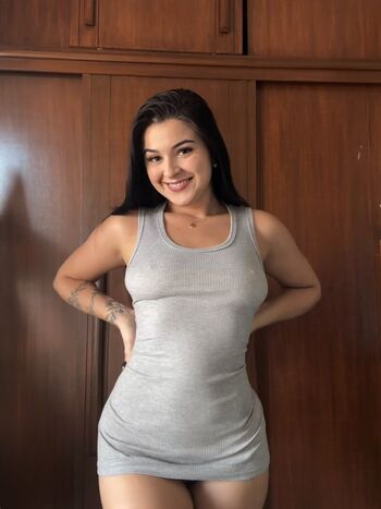 Full leaked Cassiamorenoo private onlyfans photo