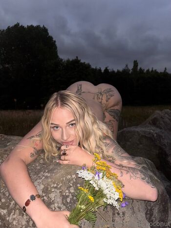 Full leaked Cassie coconut page private onlyfans photo