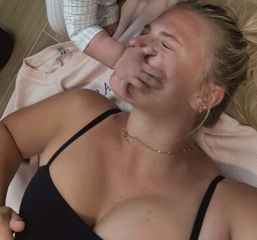 Full leaked Cayla vanderbaan page private onlyfans photo