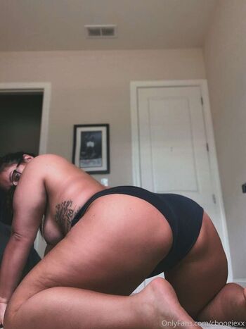 Full leaked Cboogiexx private onlyfans photo