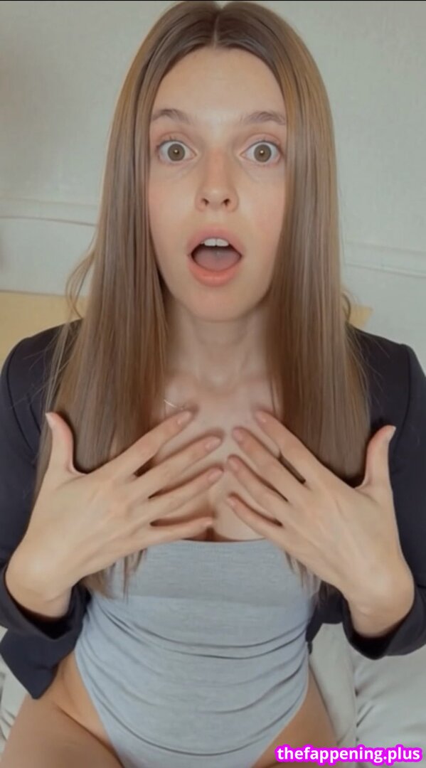 CCashley / cc.ashley / uashleypink Naken OnlyFans Foto #1