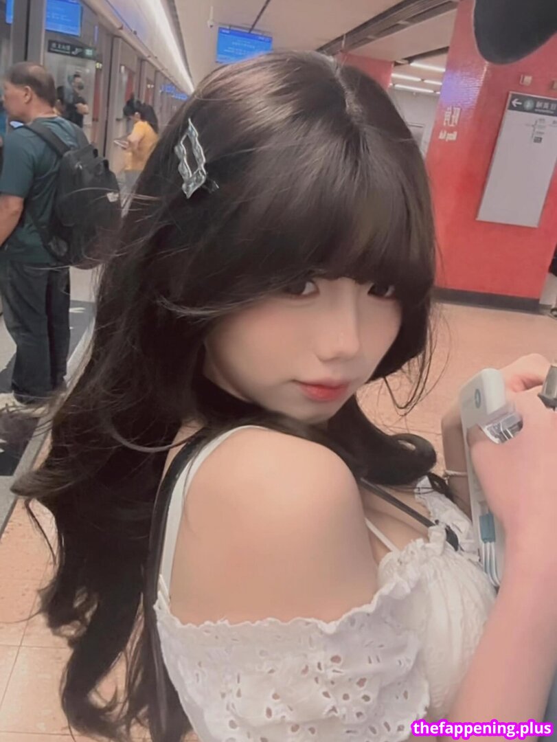 ccl._.06 Foto OnlyFans Nua #9