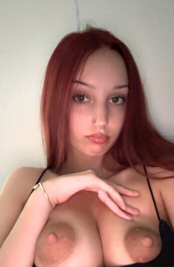 Full leaked Ceceomfg private onlyfans photo