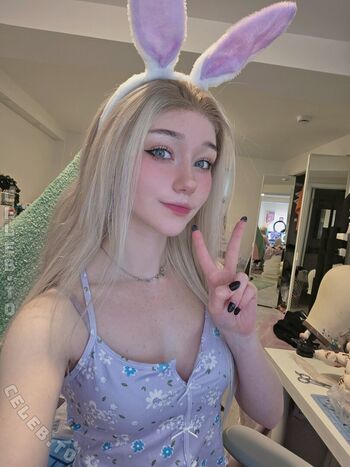 Full leaked Celebi cos page private onlyfans photo