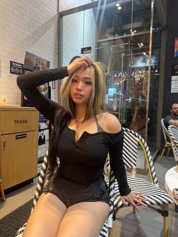 Full leaked Cellow page private onlyfans photo