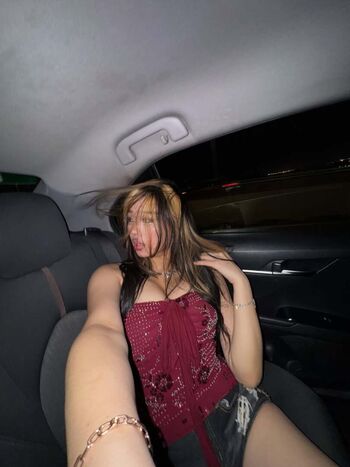 Full leaked Cellow page private onlyfans photo