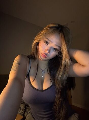 Full leaked Cellow page private onlyfans photo