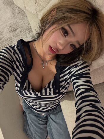 Full leaked Cellow page private onlyfans photo