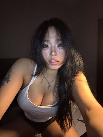 Full leaked Cellow page private onlyfans photo