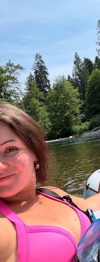 Full leaked Celyphonee private onlyfans photo