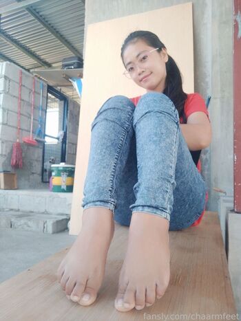 Full leaked Chaarmfeet page private onlyfans photo