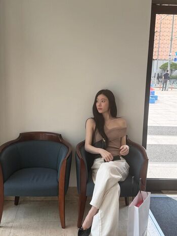 Full leaked Chaeryeong private onlyfans photo
