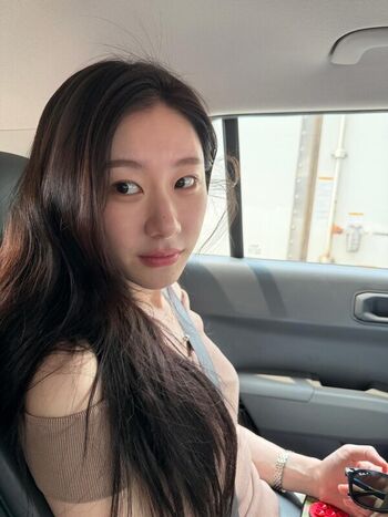 Full leaked Chaeryeong private onlyfans photo