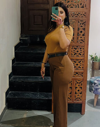 Full leaked Chandni bhati private onlyfans photo