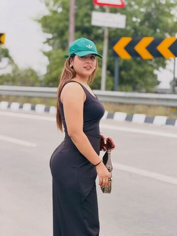 Full leaked Chandni bhati private onlyfans photo