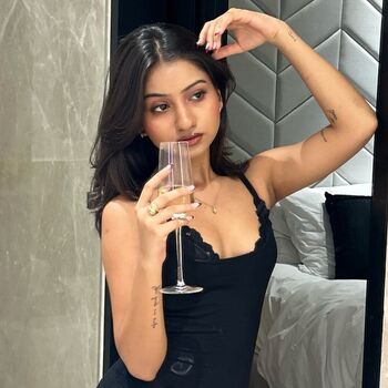 Full leaked Chandni solanki page private onlyfans photo