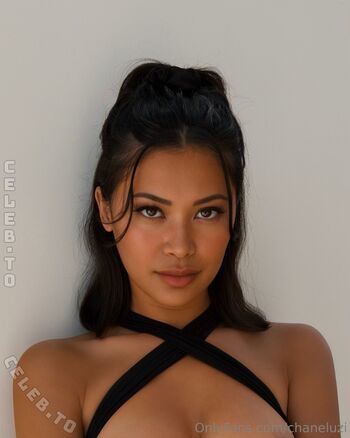 Full leaked Chanel uzi private onlyfans photo