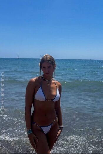 Full leaked Chantall smd private onlyfans photo