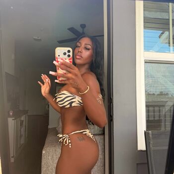 Full leaked Chantel monroe private onlyfans photo