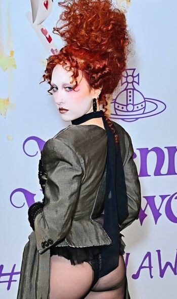 Full leaked Chappell roan private onlyfans photo